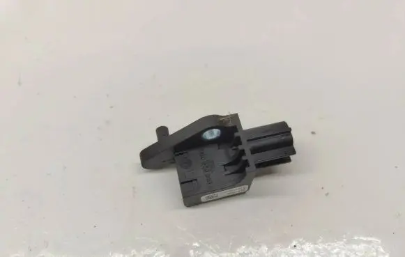 Volkswagen PASSAT B6 Airbag deployment crash/impact sensor 5N0959351B