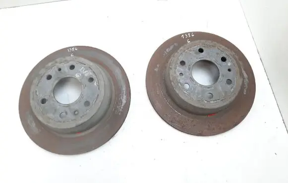 Cadillac Escalade IV Rear brake disc