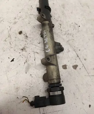 Fuel pressure sensor