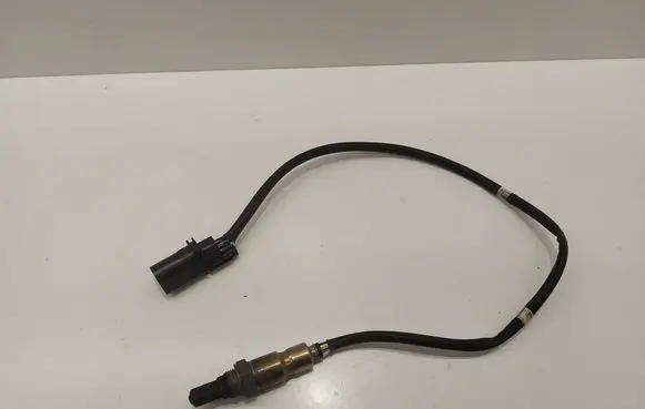 Volkswagen PASSAT B8 Lambda probe sensor 04L906262A