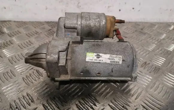 Renault Koleos I Starter motor 23300JG70A