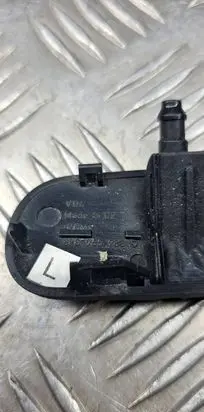 Audi A3 S3 A3 Sportback 8P Windshield washer spray nozzle 8P0955988D