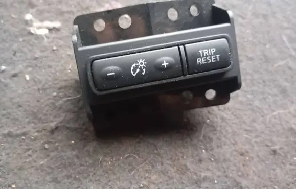 Nissan Qashqai Sos button 40707C