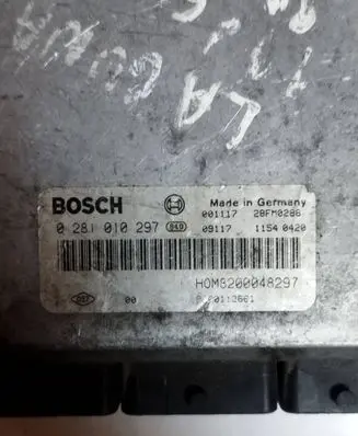 Renault Laguna II Engine control unit/module 8200048297 0281010297