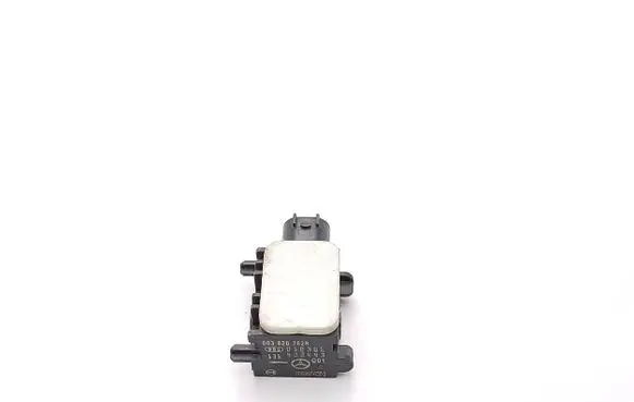 Mercedes-Benz ML W164 Airbag deployment crash/impact sensor A0038202826 402443 010306