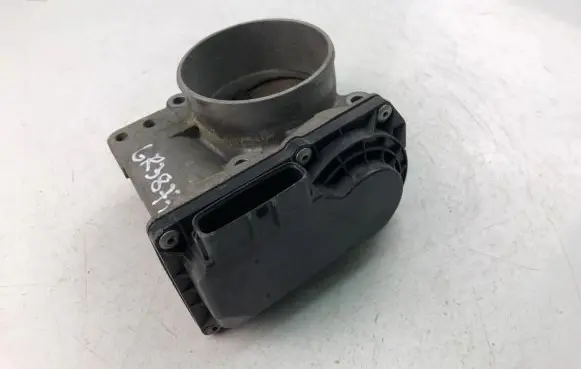 Volvo S60 Throttle valve 30711551