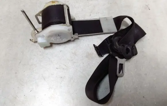 Opel Zafira A Front seatbelt