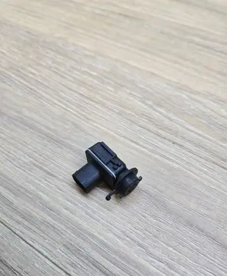 Volvo S80 Air quality sensor 31348902 CA504002