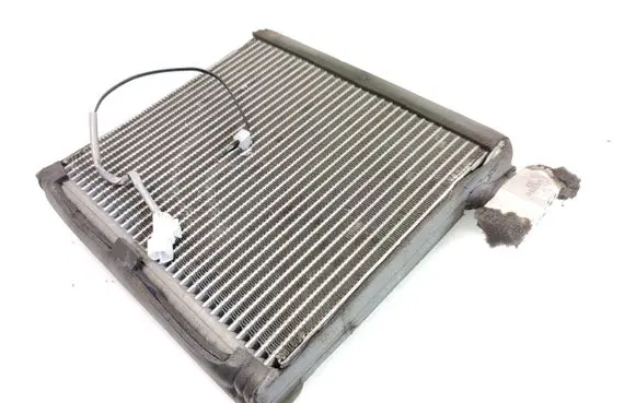 Air conditioning (A/C) radiator (interior)