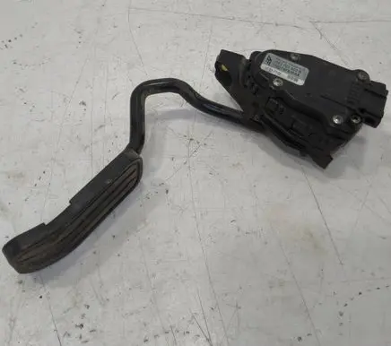 Volkswagen Sharan Accelerator throttle pedal 7M3721603