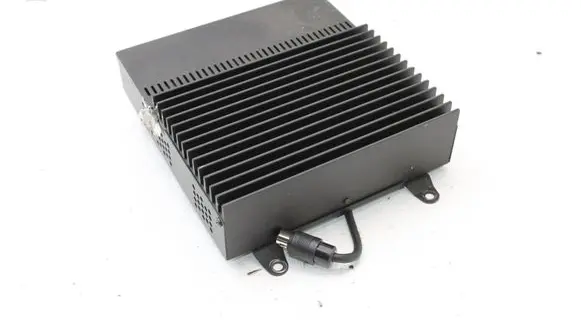 Jaguar XK8 - XKR Sound amplifier 4W8318C808AA