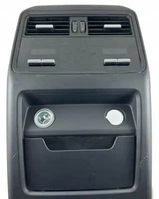 Porsche Cayenne (9Y0 9Y3) Rear air vent grill 9Y0857951