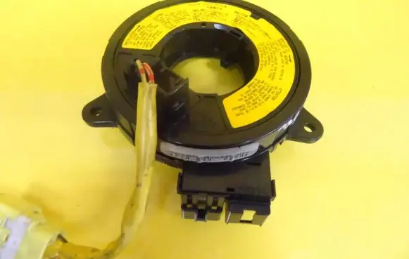 Mazda 323 F Airbag slip ring squib (SRS ring)