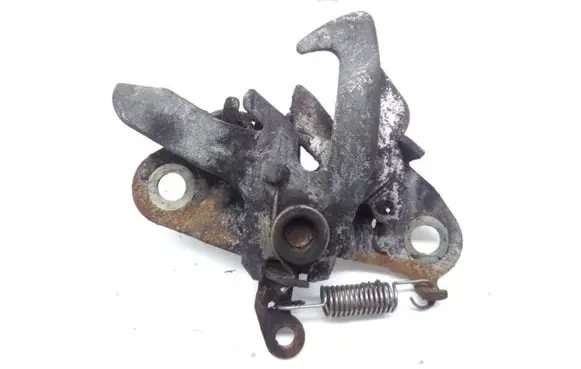 Engine bonnet (hood) release handle