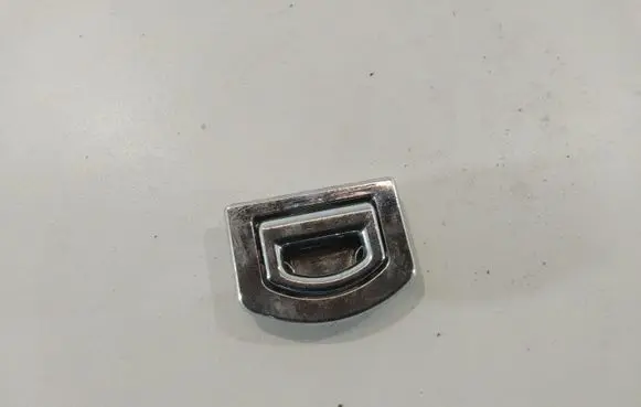 Audi A6 S6 C6 4F Tie down hook / loop 8E0864203