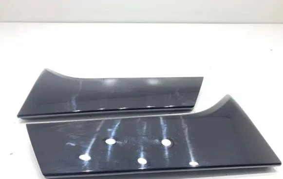 Opel Crossland X Trunk door license plate light bar 