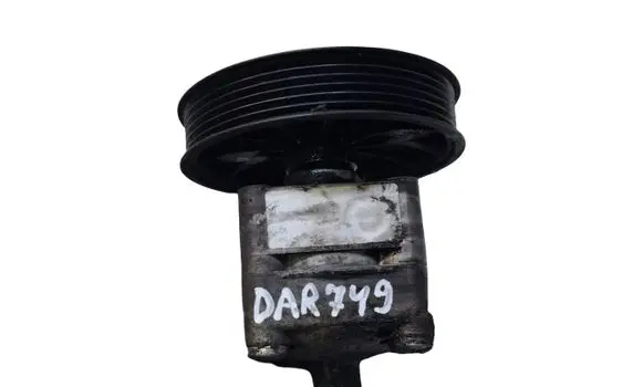 Volvo XC90 Power steering pump 31202936 7617955165