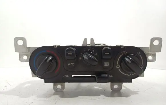 Mazda 323 Climate control unit BJ3DF
