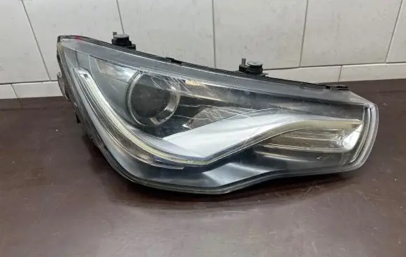 Audi A1 Headlight/headlamp 8X0941044A