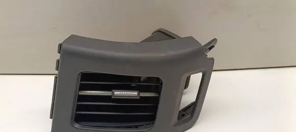 Toyota Prius (XW30) Dashboard side air vent grill/cover trim 5568647010