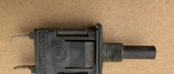 Mercedes-Benz W123 Rear door sensor 00008213252