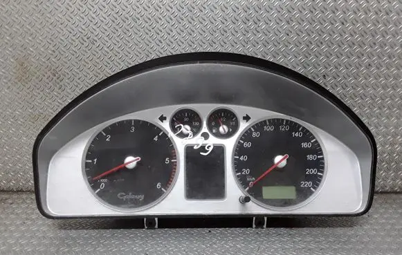 Ford Galaxy Speedometer (instrument cluster) 7M5920800E
