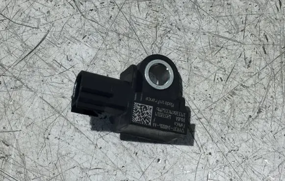 Ford Courier Airbag deployment crash/impact sensor FR3T148006AA 12072019 19338KMC012MB