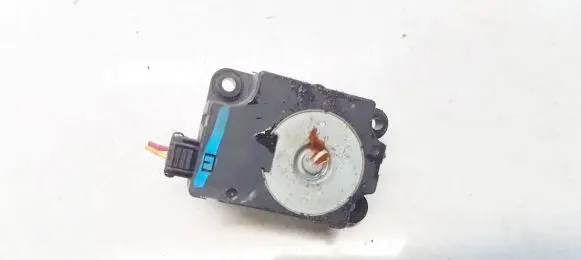 Renault Koleos I Air flap motor/actuator 5037521160a