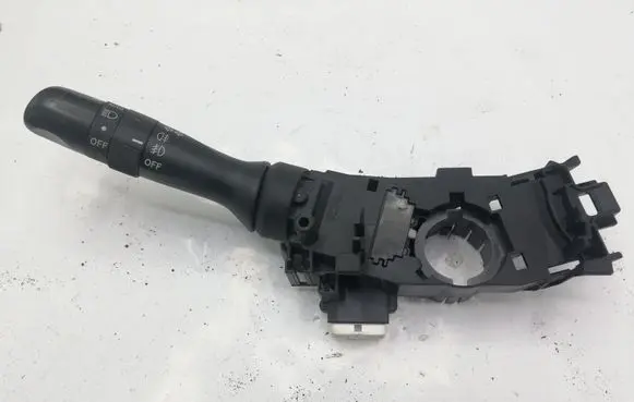 Toyota Auris 150 Indicator stalk C35HT30A