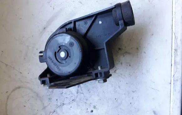 Peugeot 406 Intake manifold valve actuator/motor 