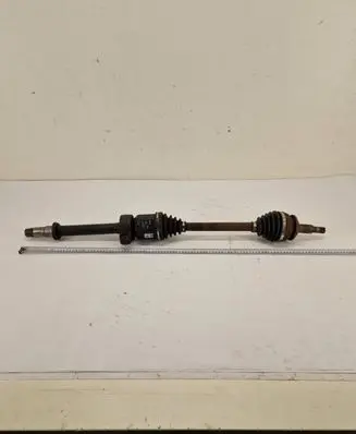 Toyota RAV 4 (XA40) Front driveshaft DA64R