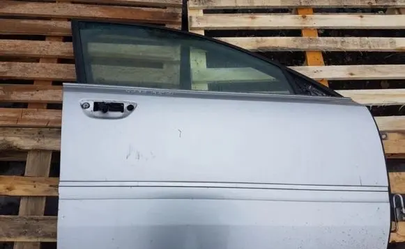 Audi A8 S8 D3 4E Front door