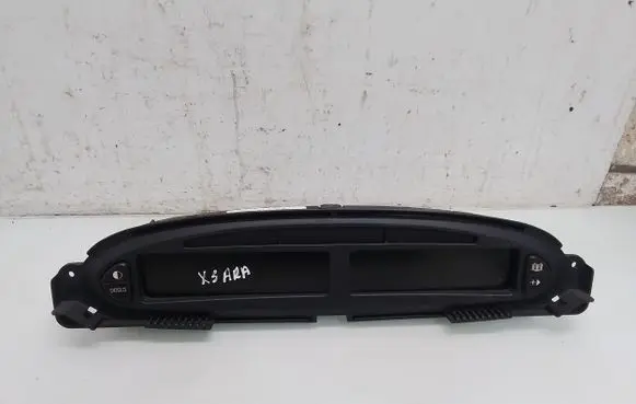 Citroen Xsara Speedometer (instrument cluster) 87001377