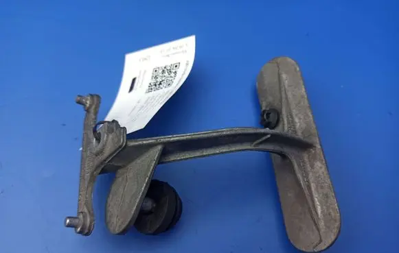 Mercedes-Benz C W204 ABS pump bracket A2044310240