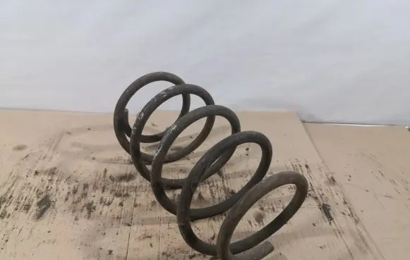 Audi A6 S6 C4 4A Rear coil spring