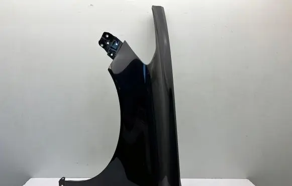 Volvo C70 Fender