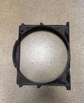 BMW 5 E34 Radiator cooling fan shroud 17111712373 B430390 2296743