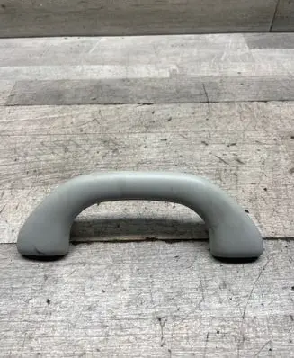 Volkswagen PASSAT B7 Front interior roof grab handle 1K0857607