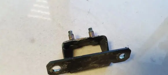 Nissan X-Trail T30 Tailgate/trunk/boot hinge