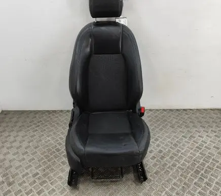 Land Rover Discovery Sport Front passenger seat LR084017 FK7261014AD
