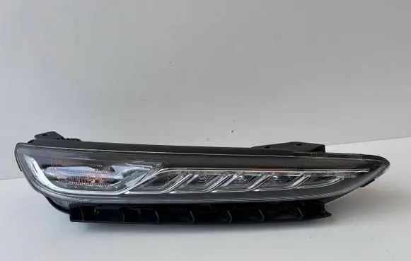 Hyundai Kona I Headlight/headlamp 92208J90