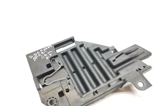 Land Rover Discovery Sport Headlight/headlamp mounting bracket 00183541 PPTD40