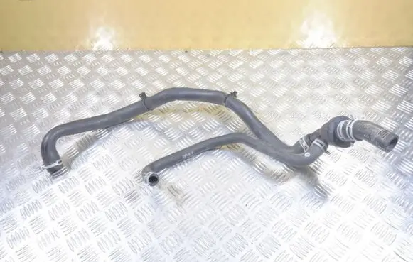 Smart ForFour II W453 Engine coolant pipe/hose A4535013382