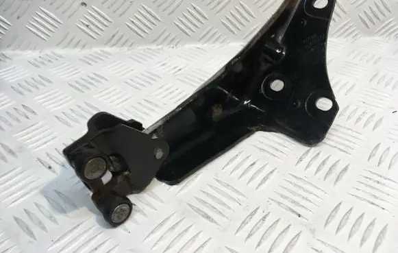 Citroen Berlingo Sliding door upper roller guide/hinge 96804867080