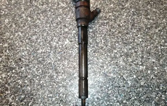 Hyundai Tucson LM Fuel injector 0445110258 3380027400