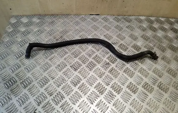 Engine coolant pipe/hose