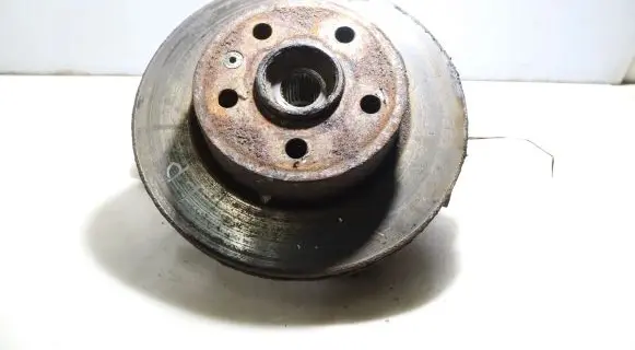 Front wheel hub spindle knuckle