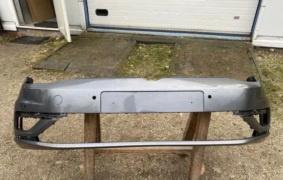 Volkswagen Golf VII Front bumper 5G0807221FL