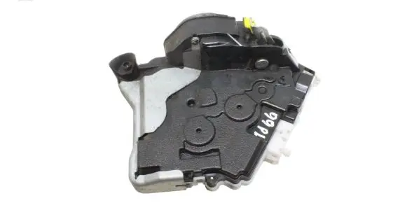 Toyota Prius (XW30) Coupe door lock (next to the handle) 