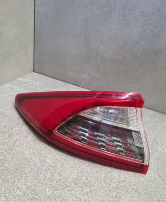 Hyundai Ioniq Rear/tail lights 92401G7